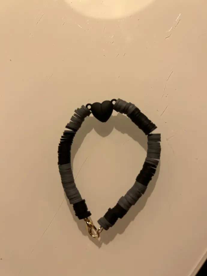 black heart bracelet